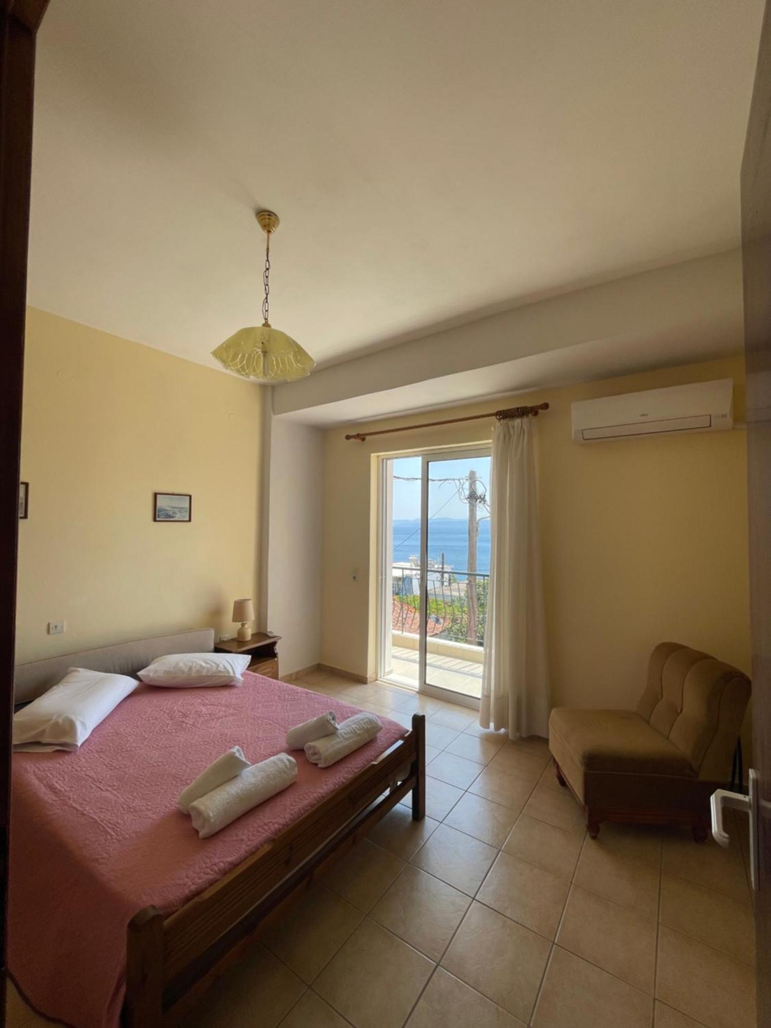 Tasos Manaritsas Rooms Khrónia Exterior foto