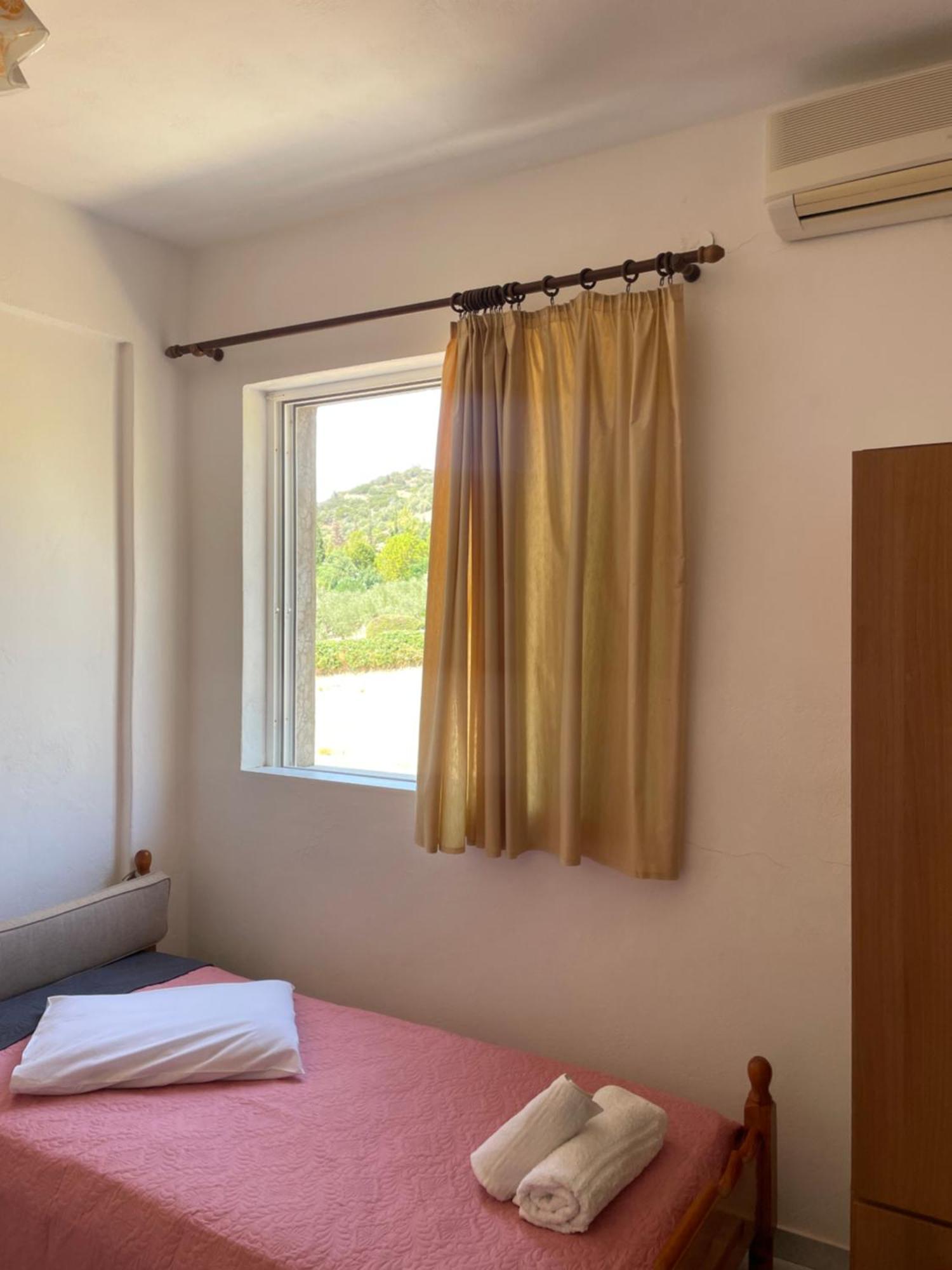 Tasos Manaritsas Rooms Khrónia Exterior foto